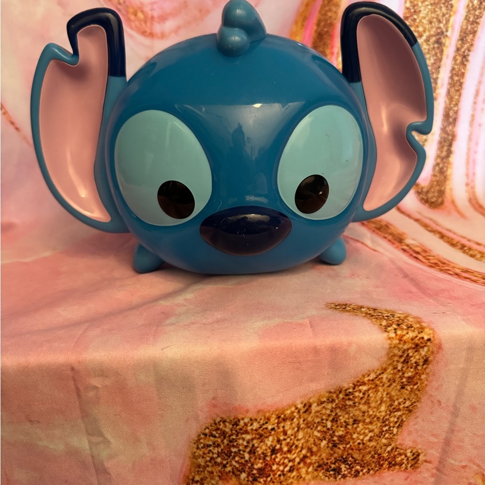 Disney Tsum Tsum Stitch holder
